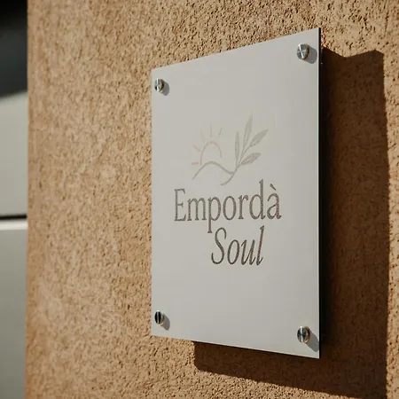 Emporda Soul, Moderna Con Piscina