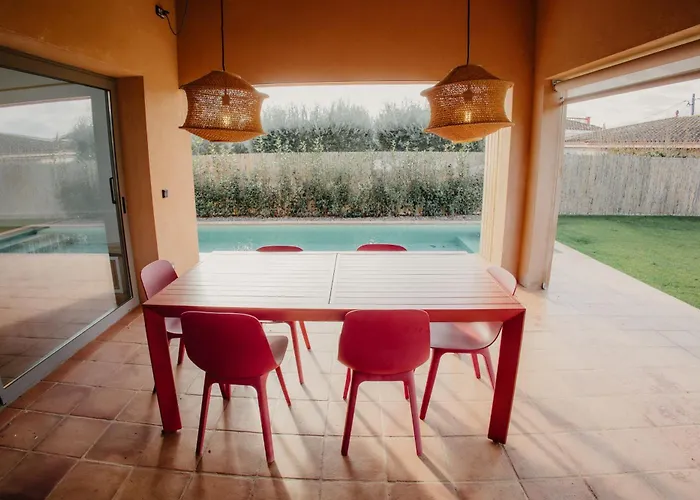Feriehus Emporda Soul, Moderna Con Piscina *